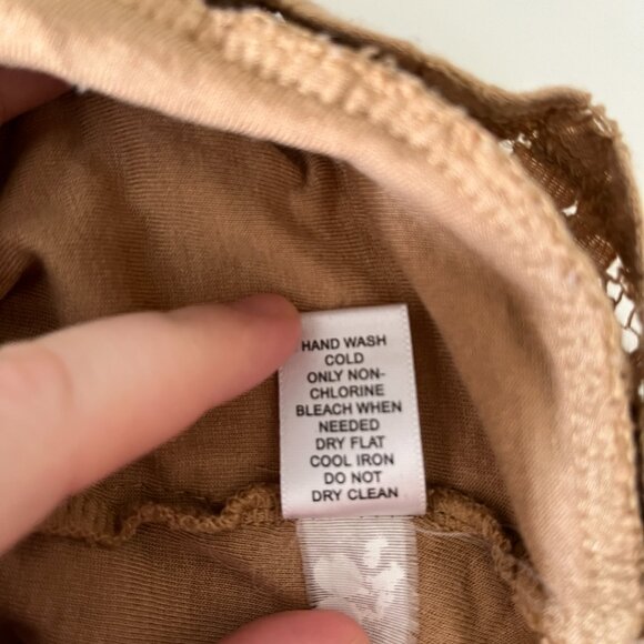 Banana Republic Mad Men Collection lace tank flare blouse - Picture 6 of 6